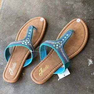 Women’s sandals